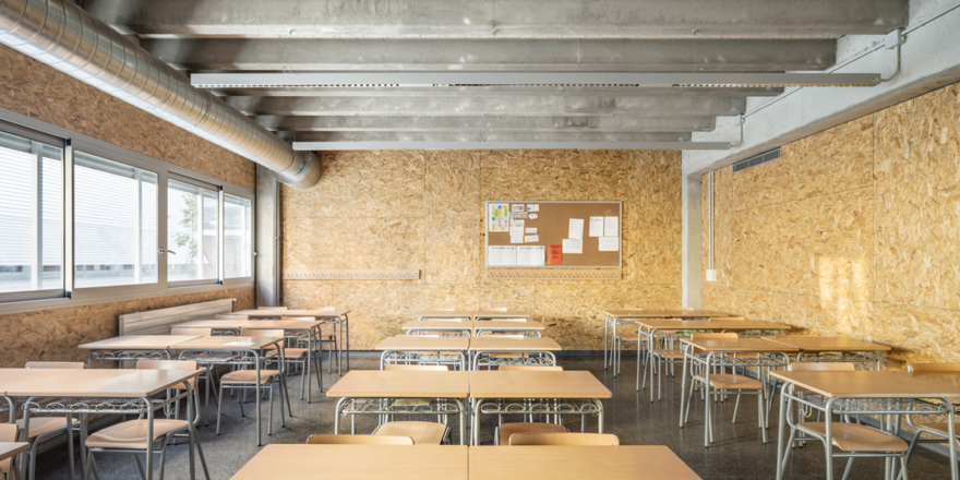 Vilafranca del Penedès Secondary Institute / Jordi Farrando-15