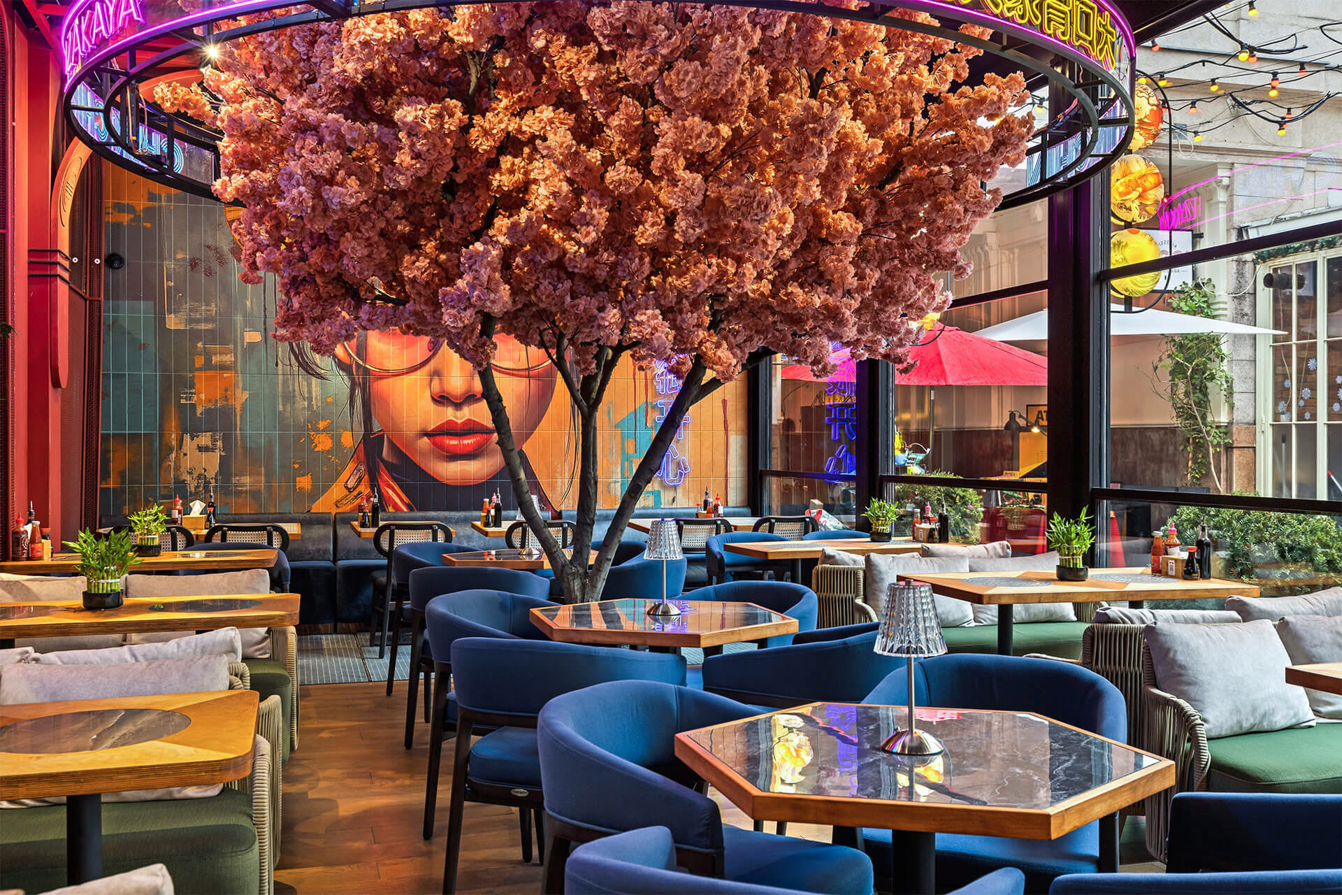 《干杯》布达佩斯丨匈牙利布达佩斯丨Sergiy Sarana等7人团队-9