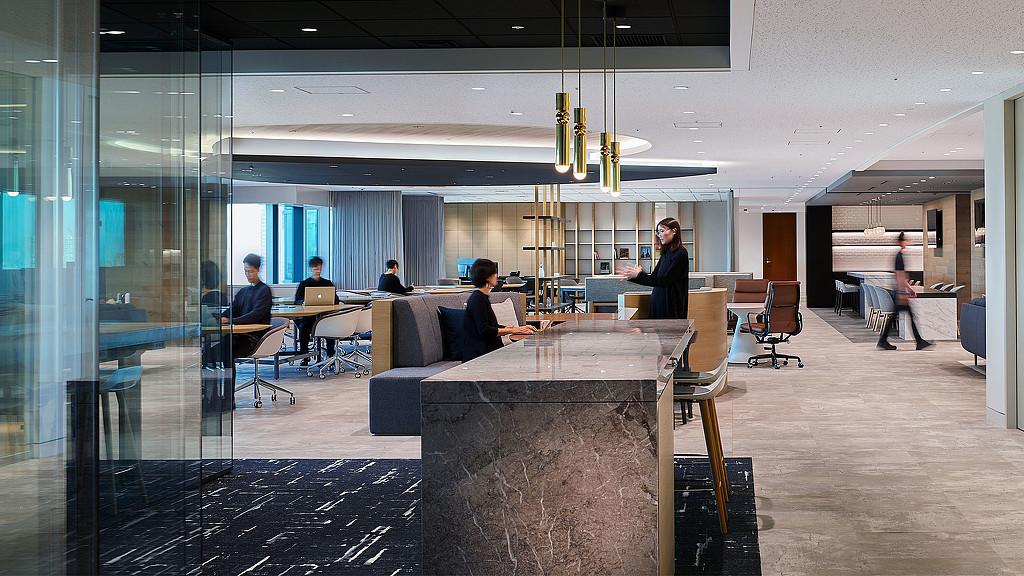 东京 Fujitsu 总部灵活办公空间设计-4