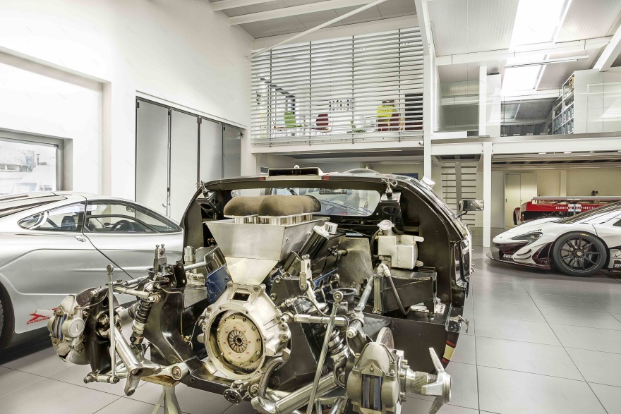 英伦超跑工作室-10