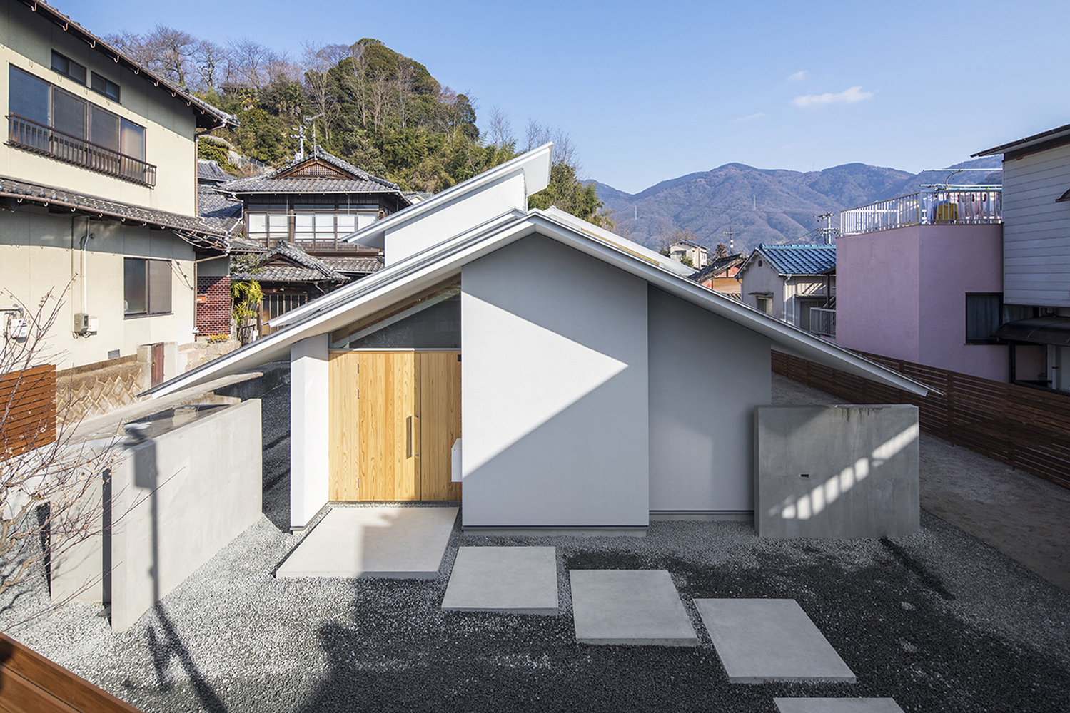 House in Ohue  Daisaku Hanamoto Architect - Associates-20