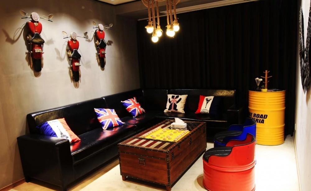 
工业风轰趴会所 -3