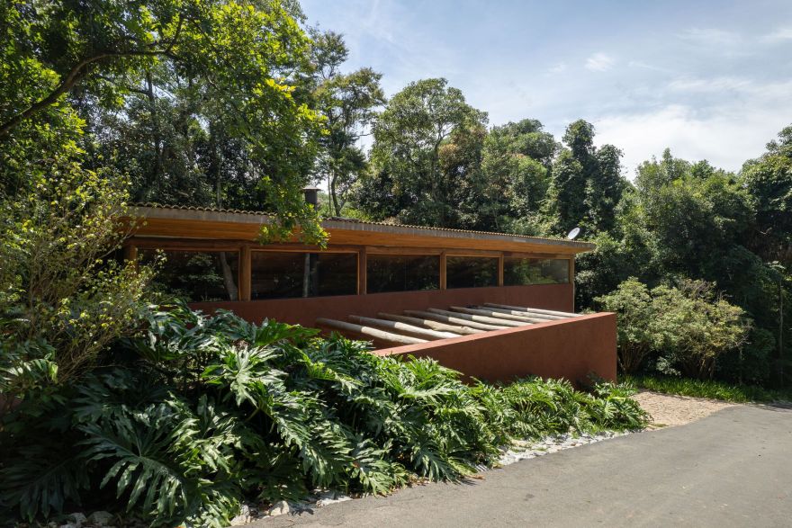 森林中的房子丨巴西丨FJ55 Arquitetos,Renato Santoro-9