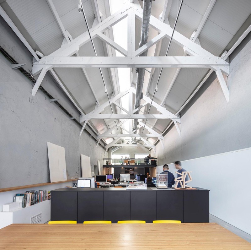 Isern & Associats旧工业厂房改造新办公室丨西班牙巴塞罗那丨Isern & Associats建筑工作室-7