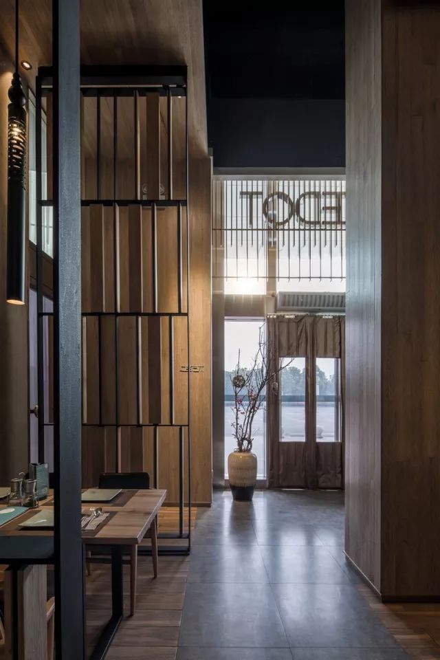 武汉素点餐厅 | 山水意境,东方气质-10