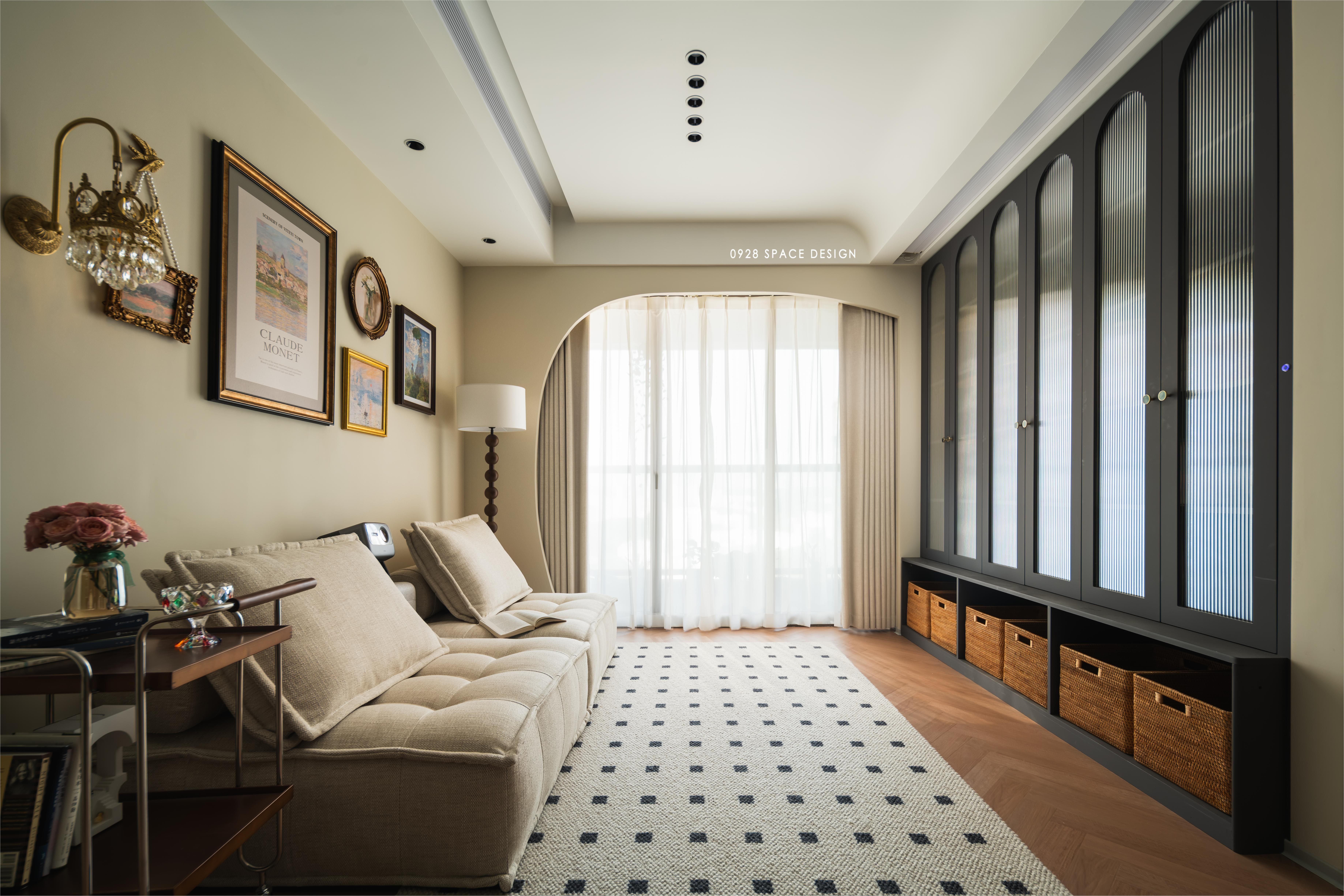 一人一猫的法式复古-0