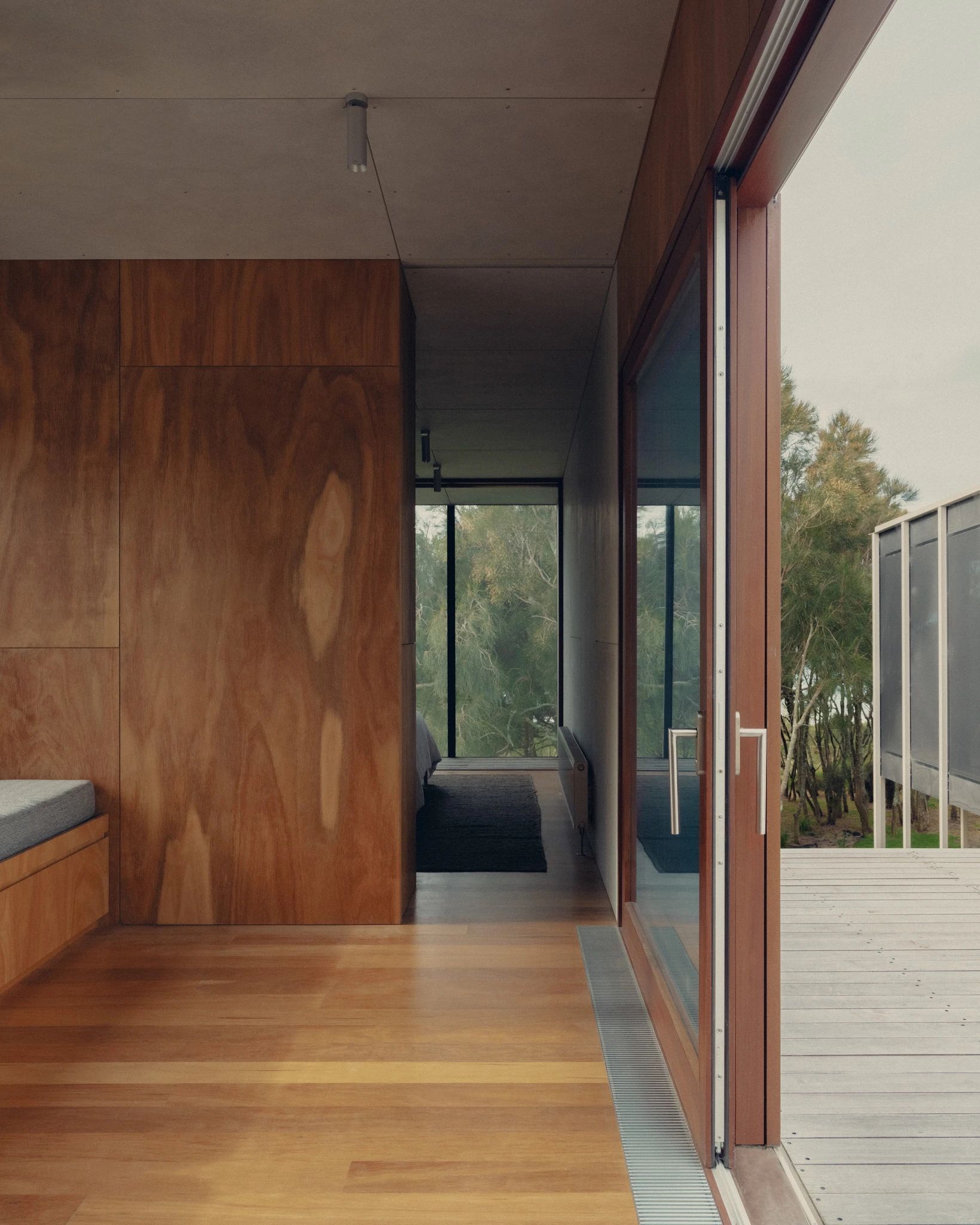 游击湾屋丨澳大利亚新南威尔士丨Kerstin Thompson Architects-12