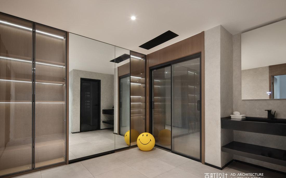 光影游戏中的复式楼冒险-18