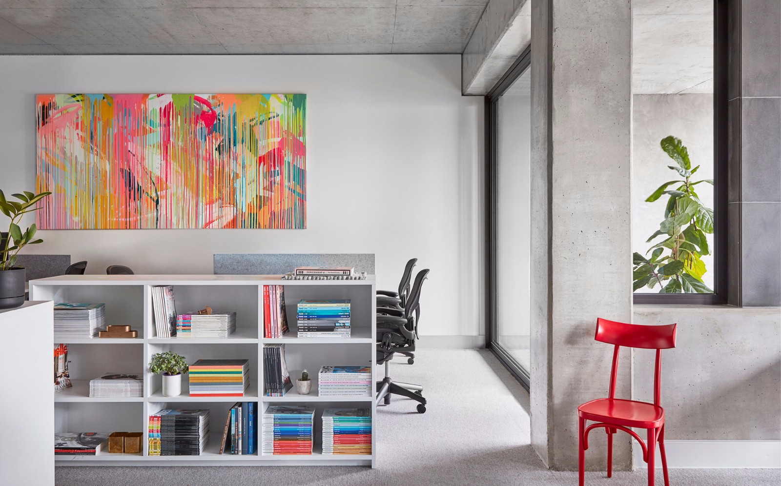 MIM Design 团队现代创意办公室-12