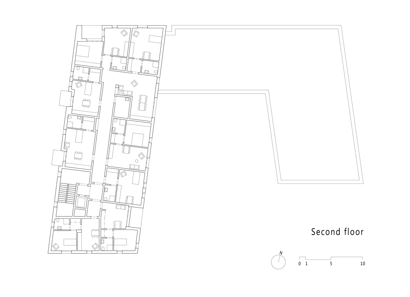 米兰老年住宅区的温馨木色调和谐空间-33