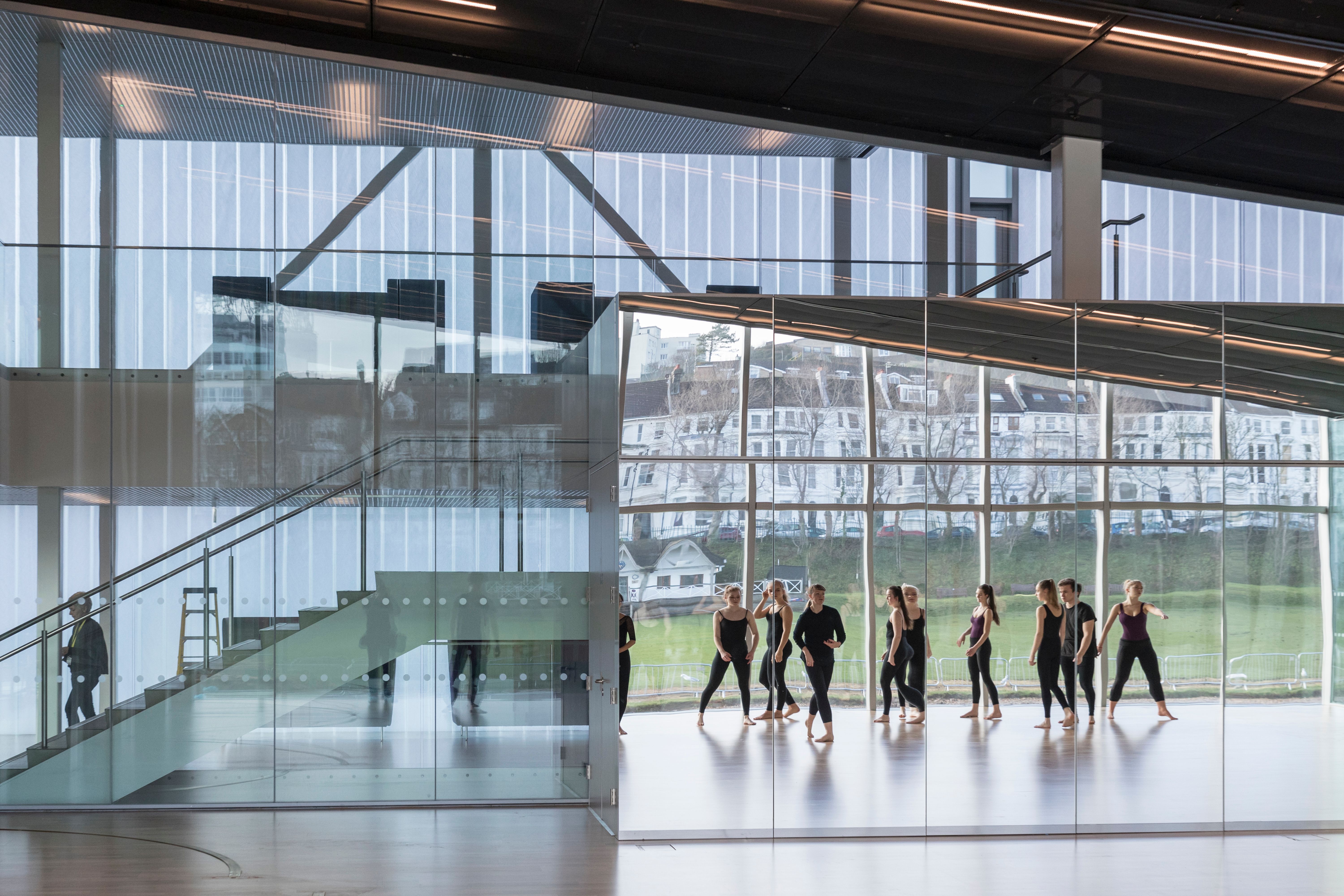 Brighton College 科学体育教学楼-55