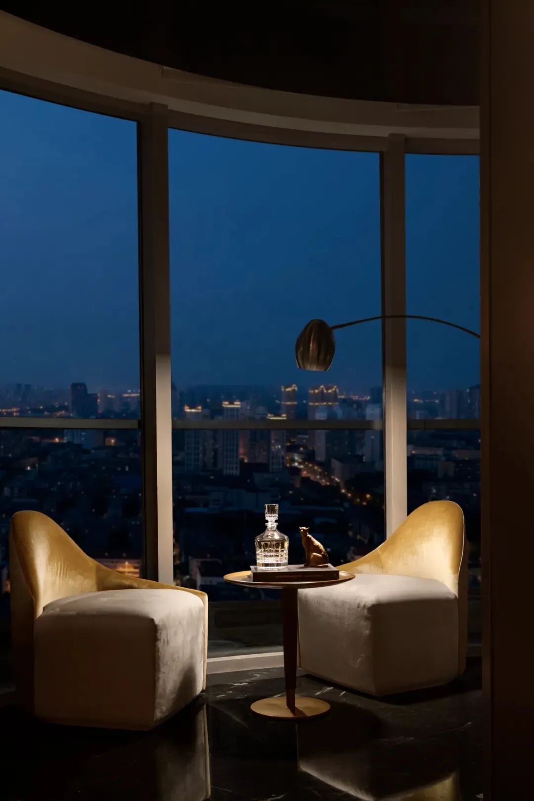 500㎡雅奢豪宅，难怪有钱人都住湖边！-25