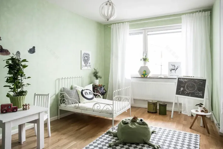 色彩奇趣的异域空间-18