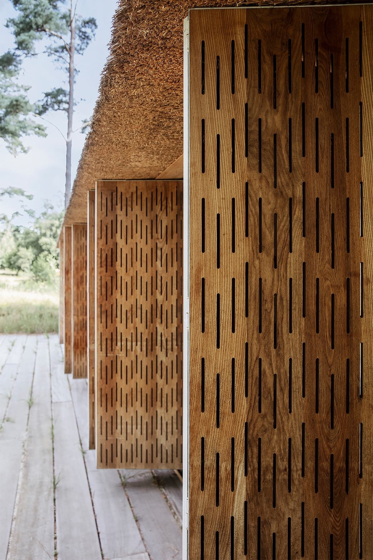 Thatched Summer House | KHR Architecture-13