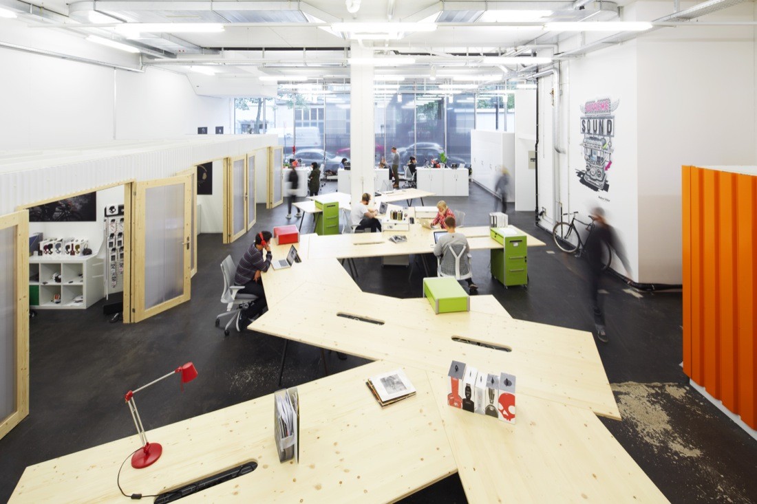 Skullcandy Office  Arthur de Chatelperron + Hugo Hélène-30