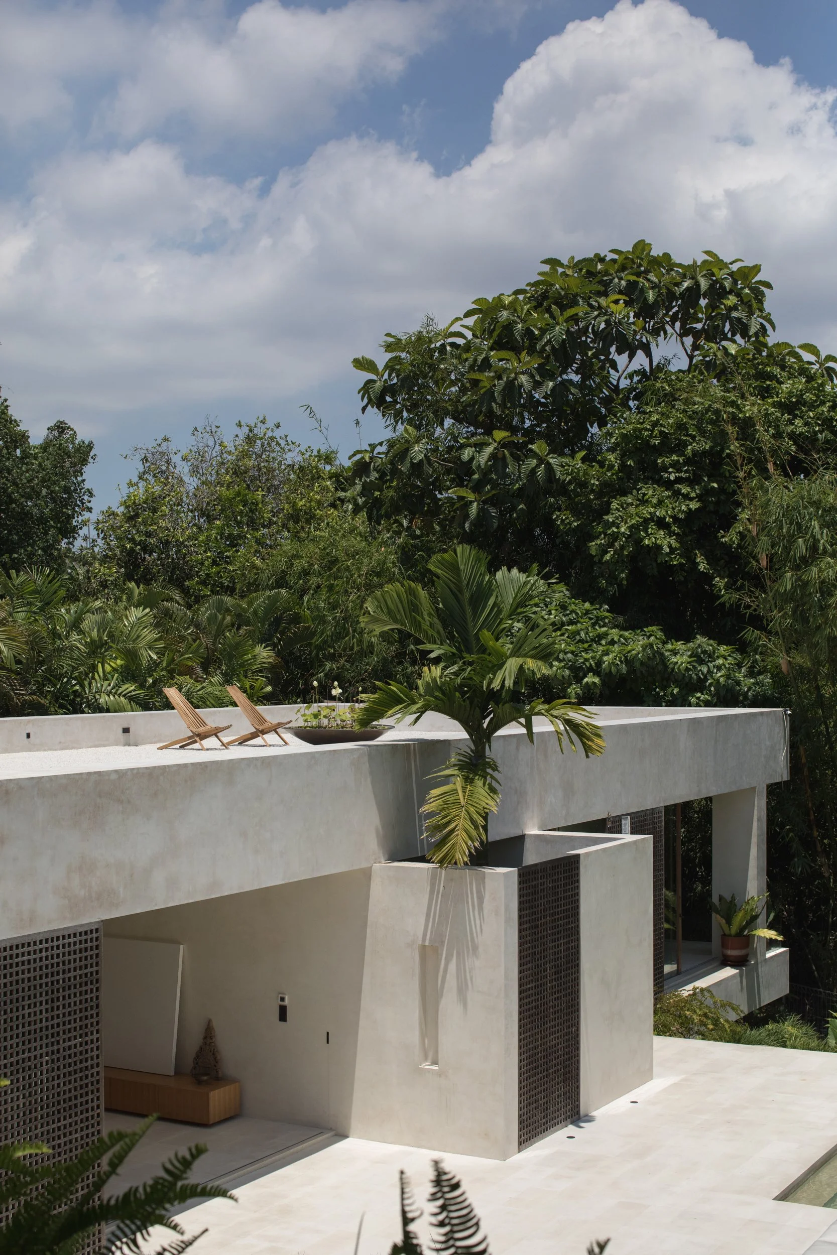 由于UMAH MAJEGAU不是常见的通用语言词汇，难以明确其准确含义，无法给出准确翻译 丨印度尼西亚巴厘-22