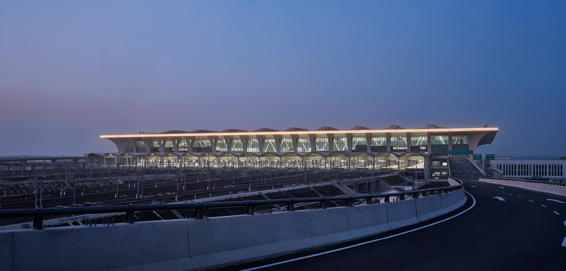 同济院新作：郑州航空港站-5