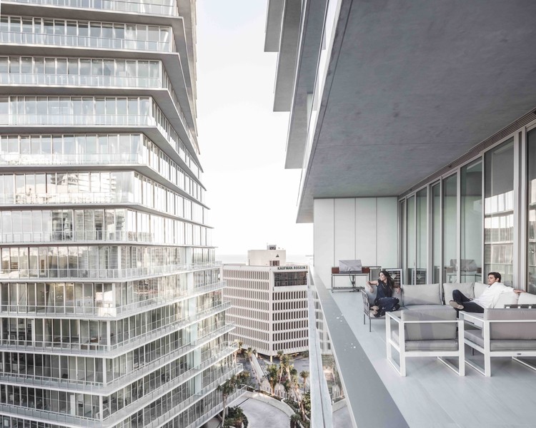 Grove at Grand Bay  BIG-19