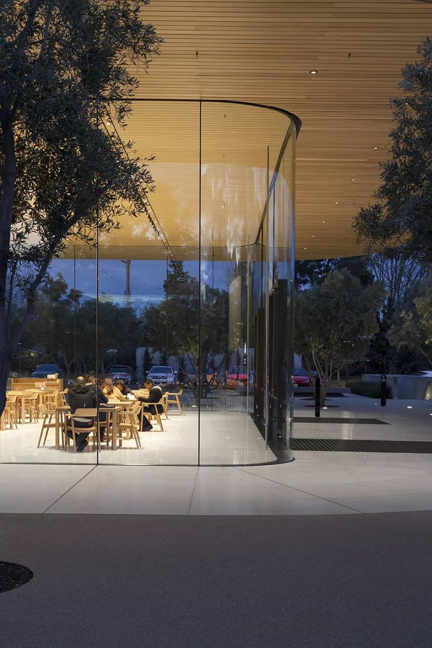 苹果总部游客中心-13