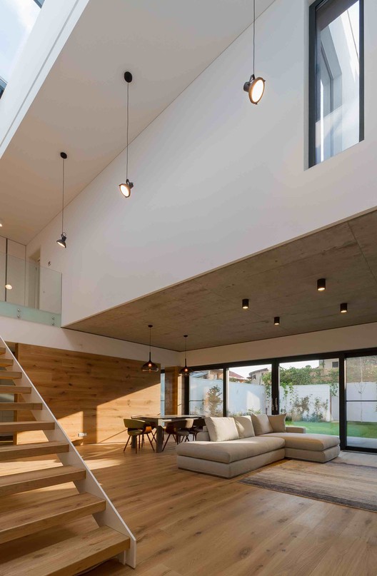 罗马尼亚四口之家，绿色环保与自然共生-7