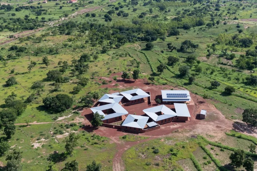 甘多小学丨布基纳法索丨凯雷建筑事务所-189