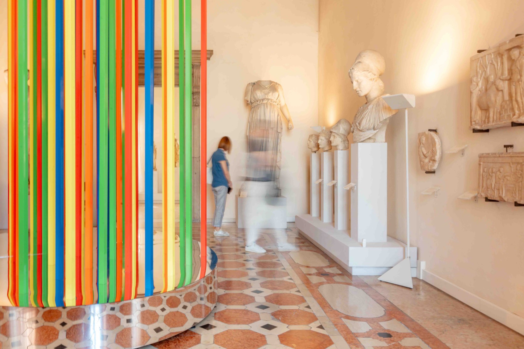 意大利威尼斯国家考古博物馆·特别装置艺术展《LINES》-46