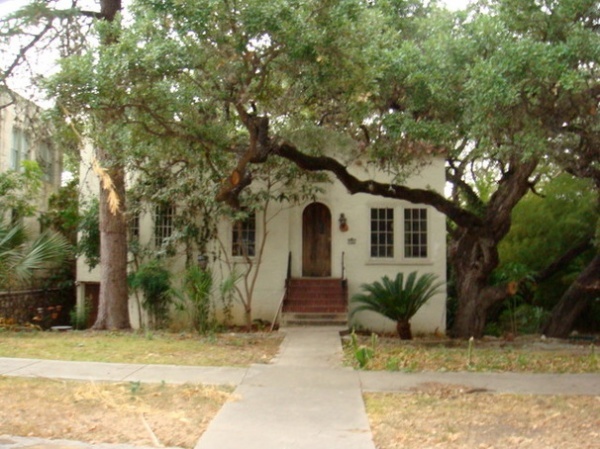 My Houzz: Functional Flair for a 1926 Home in San Antonio - Decor Ideas-74