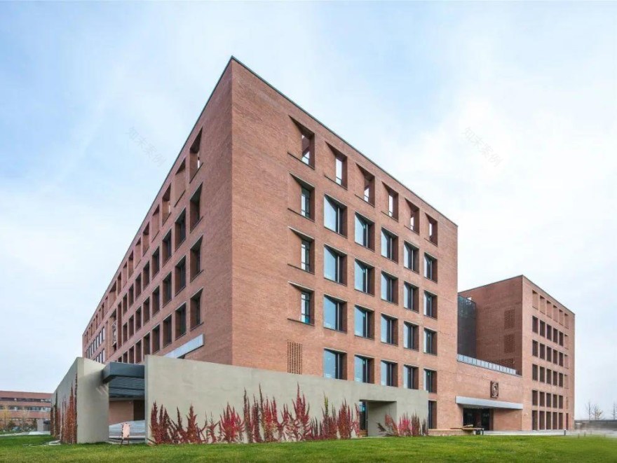 沈阳东北大学浑南校区图书馆-3