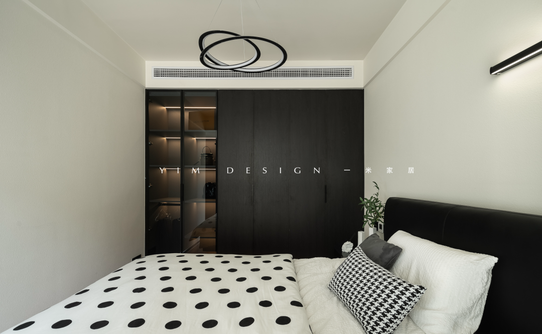 黑白灰的现代之家丨薛美玲-53