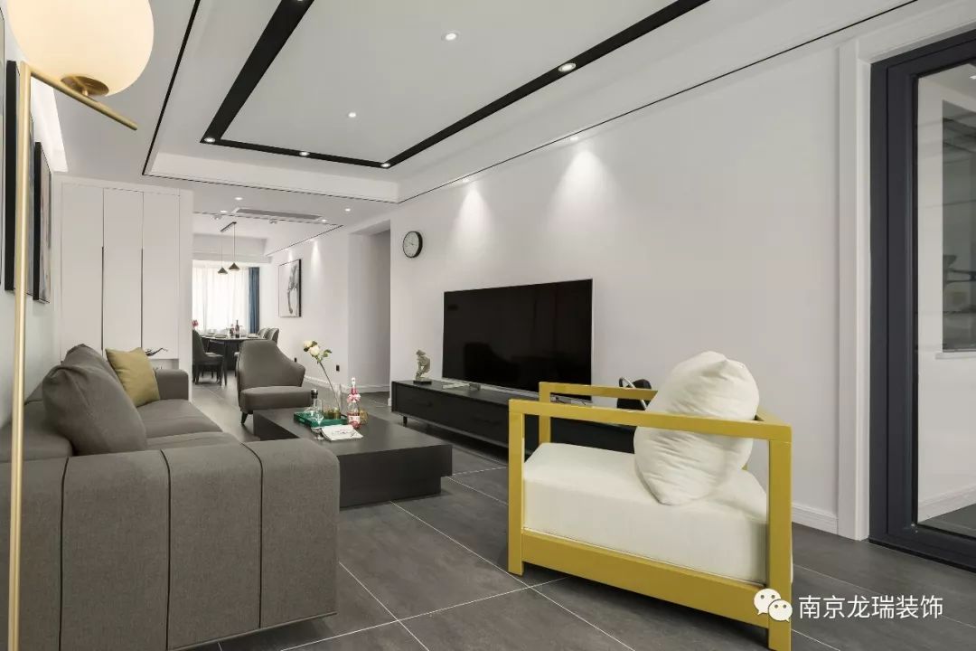 纯净高级灰，打造温馨浪漫爱巢-15