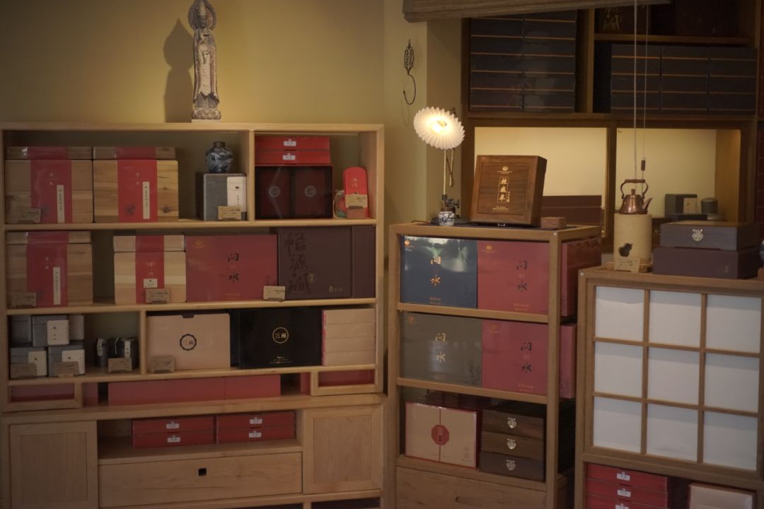 隐竹茶屋 | 原木与诗意的自由空间-38