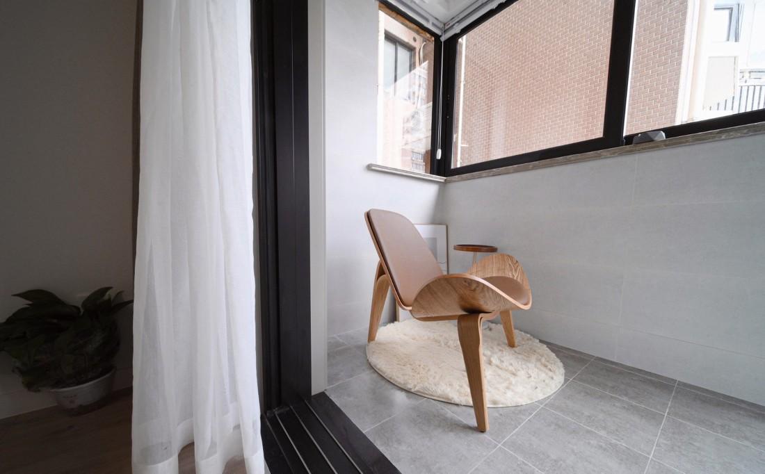 现代简约三居室 原木风格温馨家居设计-40