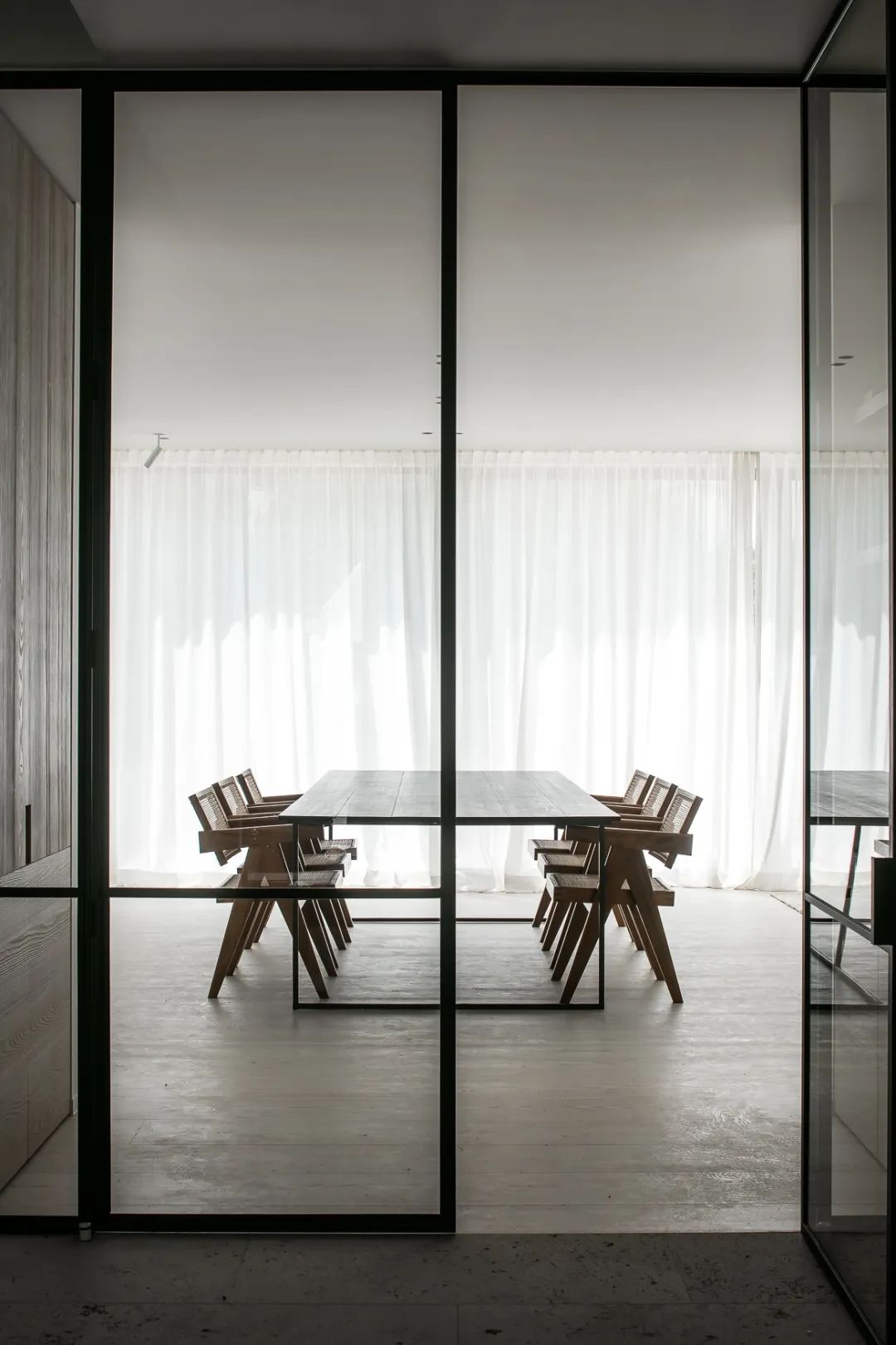 Nathalie Deboel 的温暖极简主义 | 比利时自然的室内设计美学-50