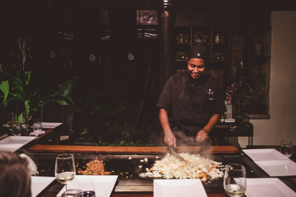 斐济五星级豪华度假酒店,现代斐济风格的海滨别墅-49