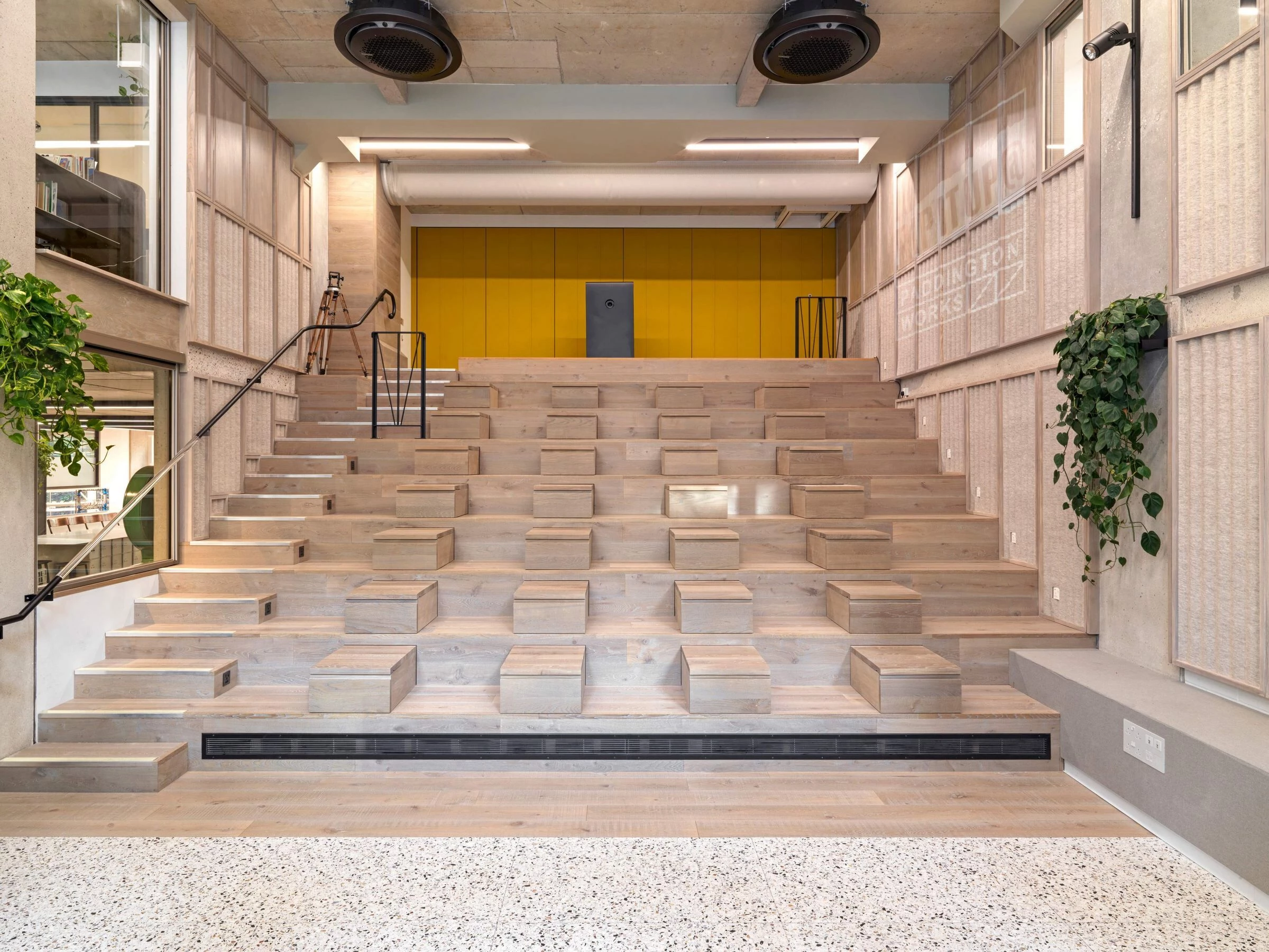 伦敦 Paddington Works 联合办公空间丨英国伦敦丨Threefold Architects-14