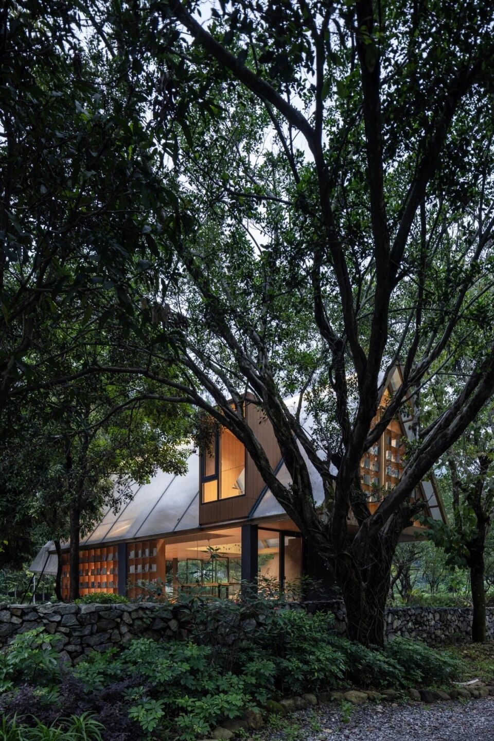蝶的森林民宿丨中国广州丨广州城外建筑设计有限公司-31