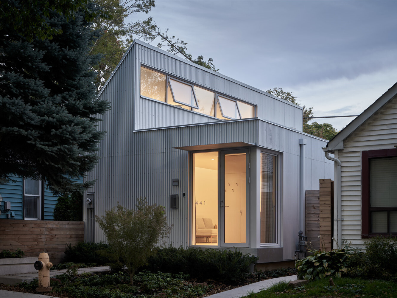 加拿大克雷文路别墅丨Ania Moryoussef 建筑师(AMA)-3