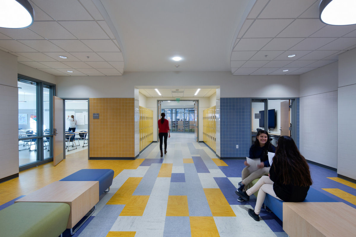 克拉克大街中学-14