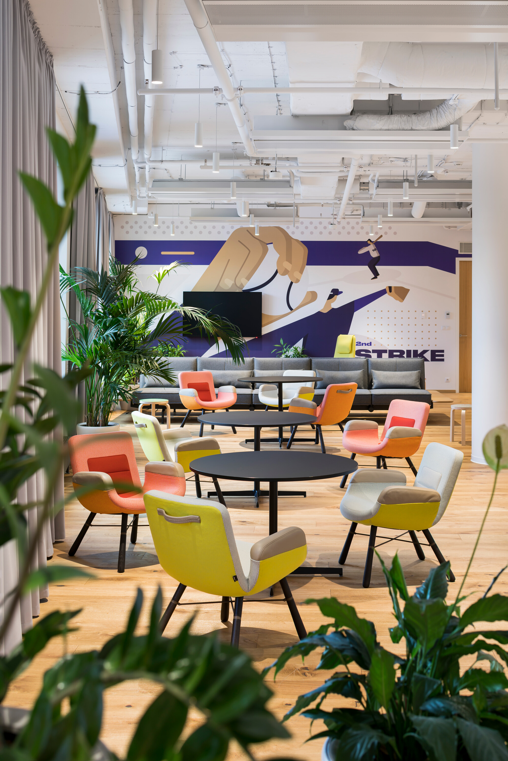 FEG Prague 总部办公室设计丨Studio Perspektiv-30