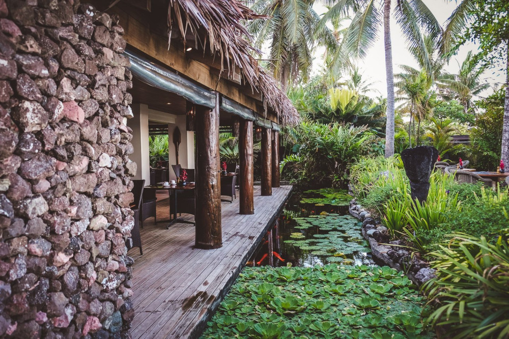 斐济五星级豪华度假酒店,现代斐济风格的海滨别墅-53