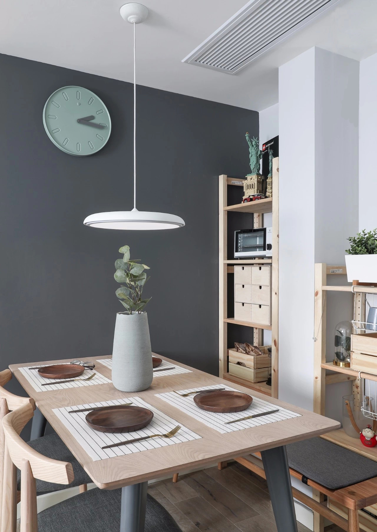 杭州 53 平米北欧风小家，懒人收纳与实用设计完美融合-15