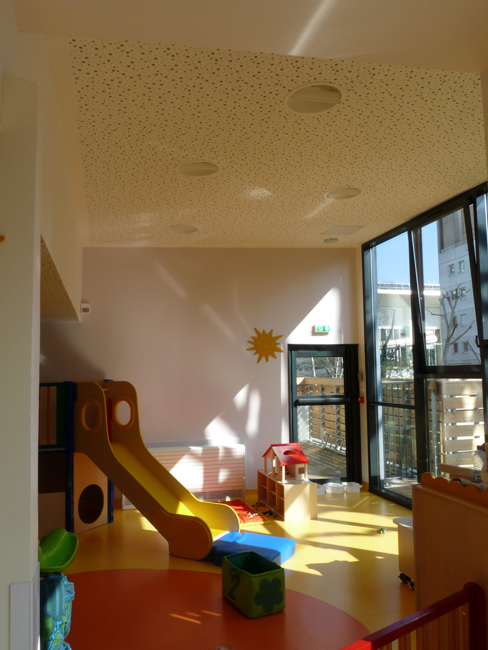 米丽娅姆·马凯巴托儿所-35