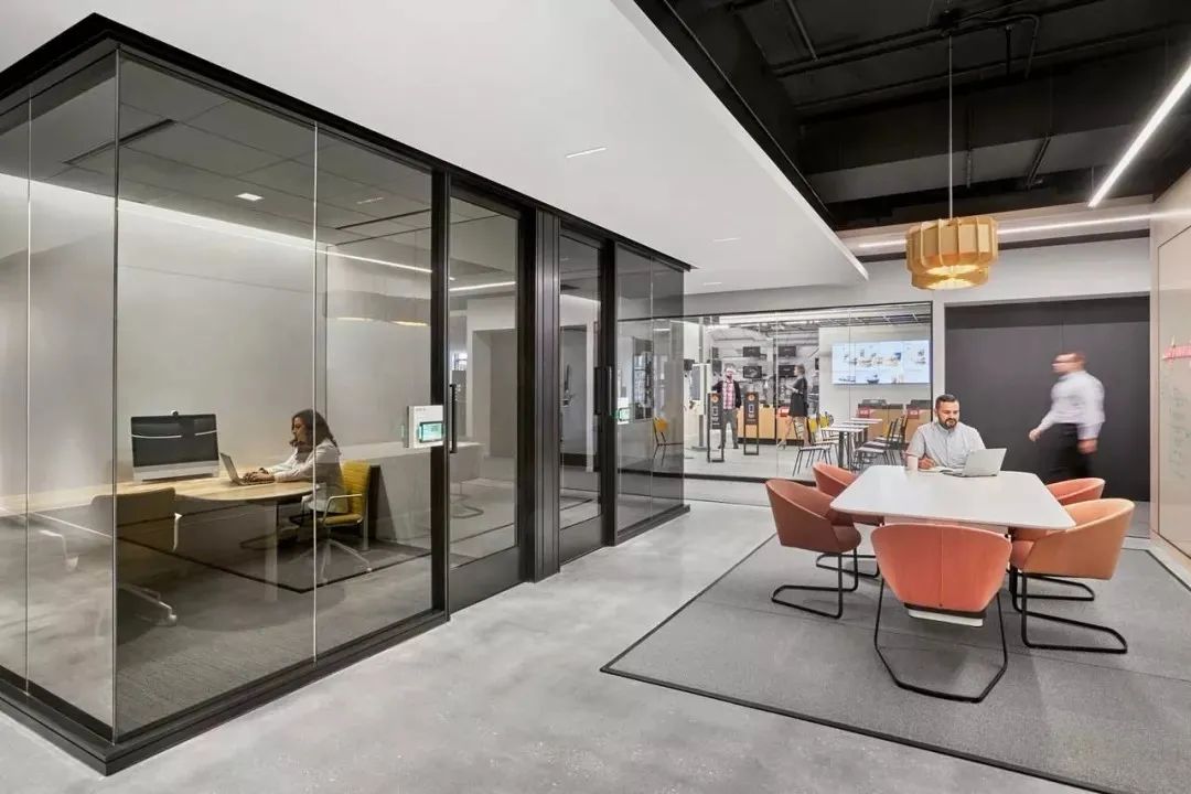 麦当劳芝加哥新总部 | 创新办公空间与人性化设计-11