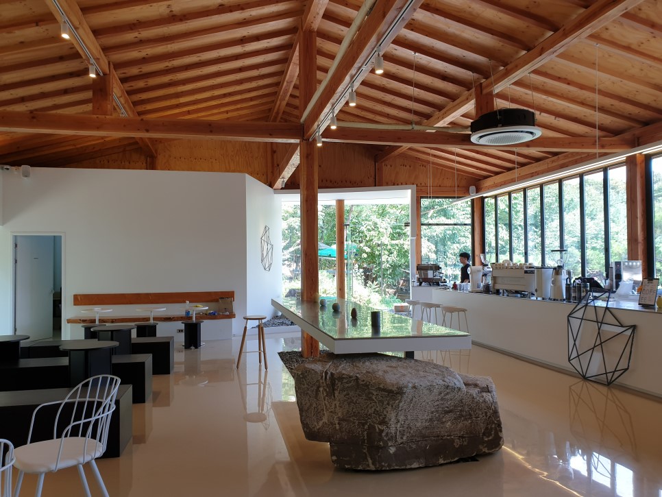 55 度咖啡馆 | 90 平米韩屋改造的现代空间-3