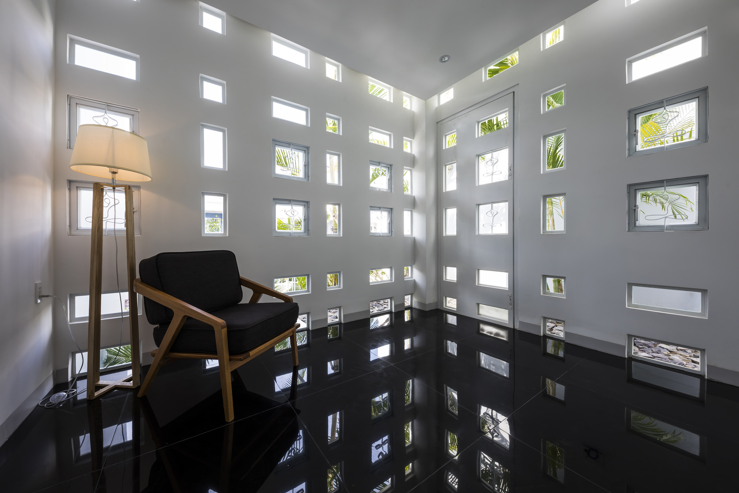 微风轻拂，光影共舞——自然之韵室内设计赏析-9