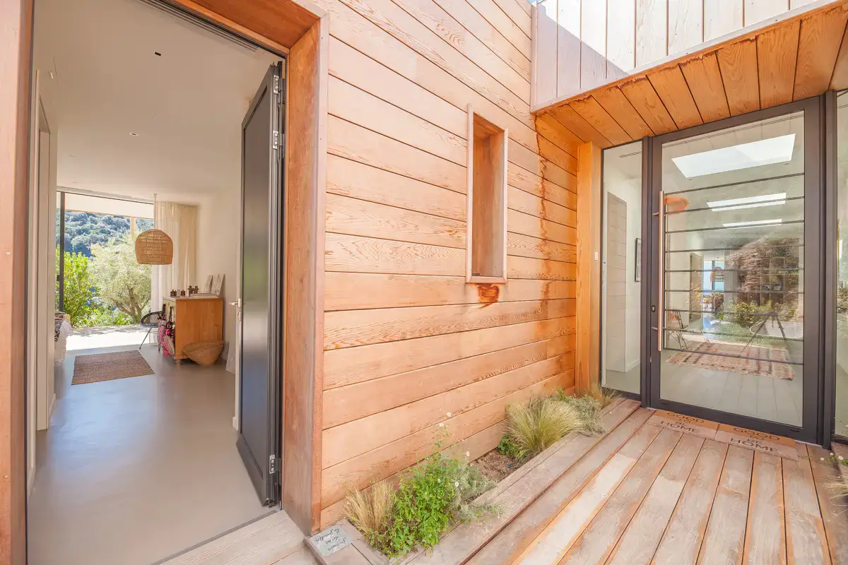 科西嘉海畔的完美融合 | 建筑大师的环保海景房-18