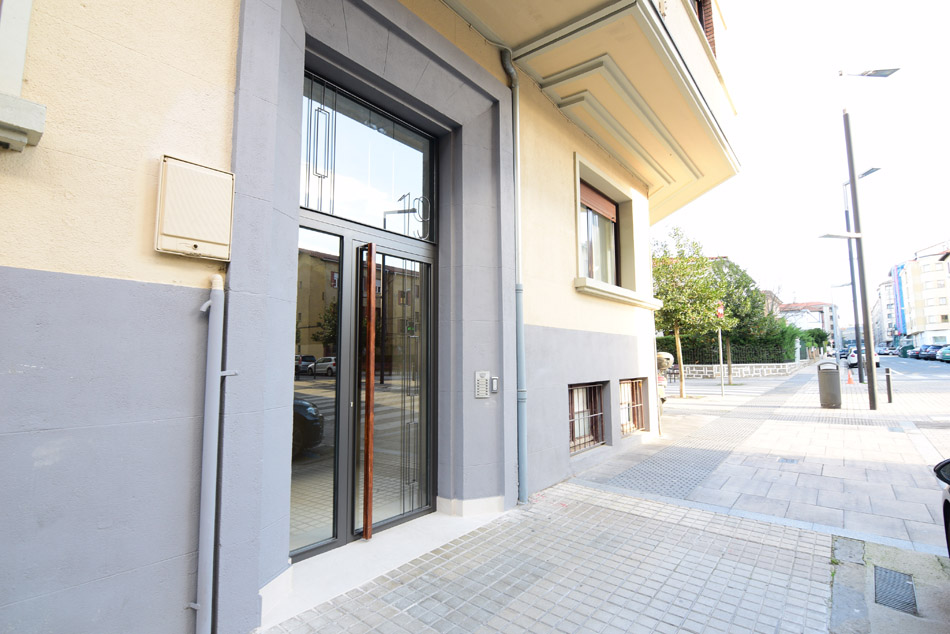 Pamplona阿拉拉尔街19号电梯更换项目丨MONENTE ARQUITECTURA-5