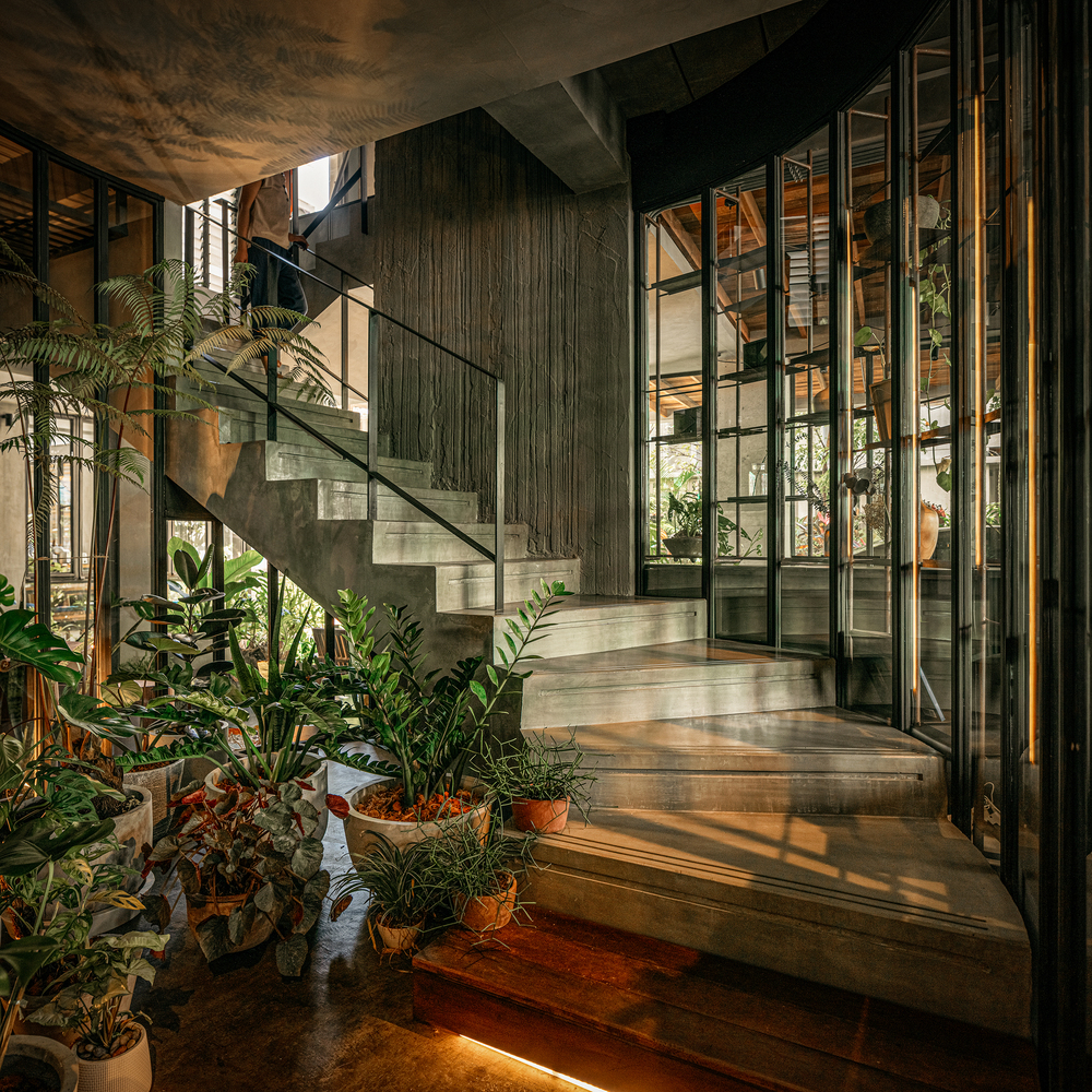 泰国曼谷塔姆尼旅舍丨POD Architects-15