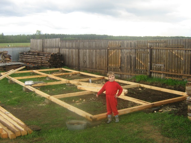 自建金属和木质的乡村储物棚-89