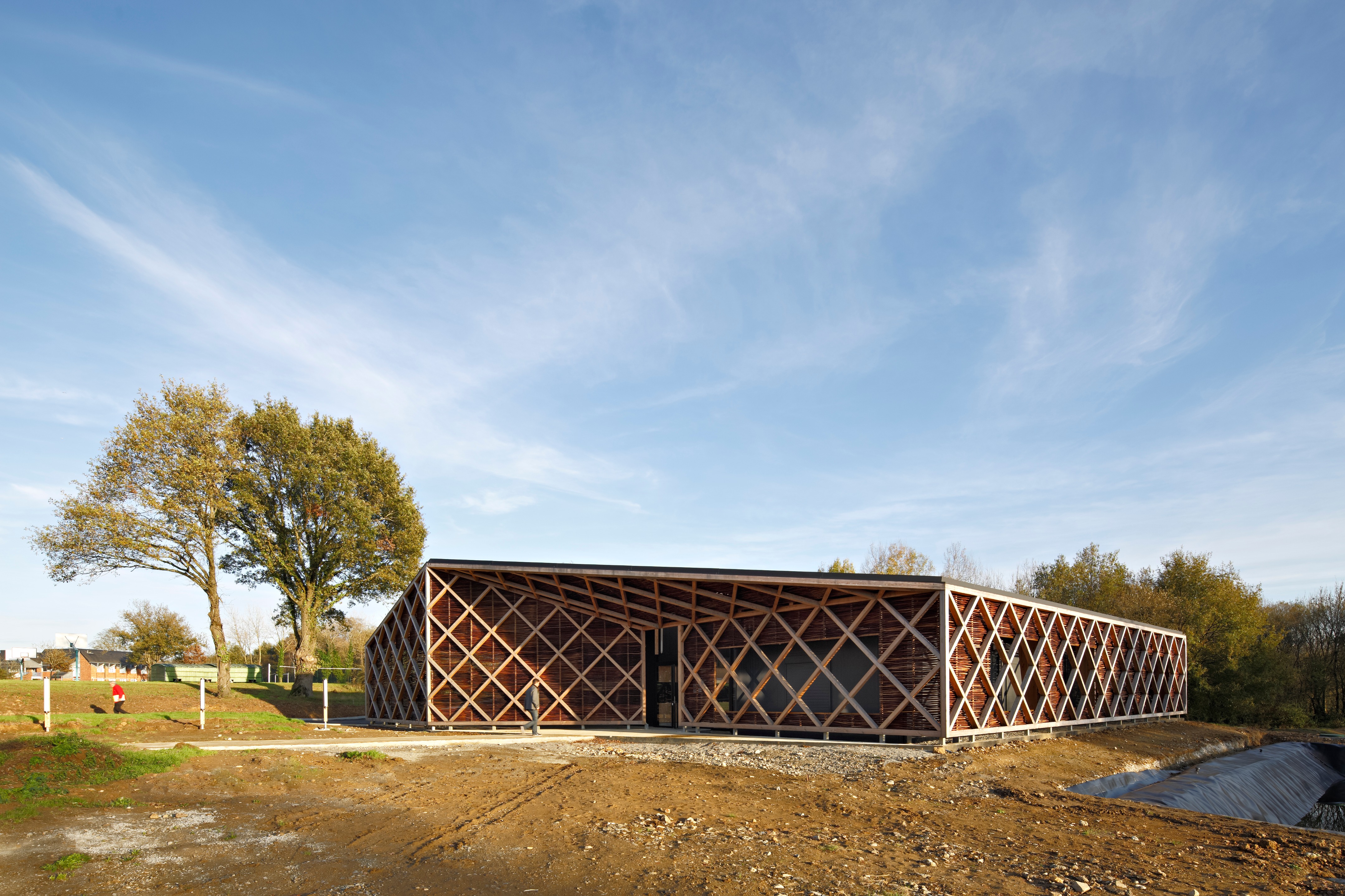 校园绿意 · 蔬菜加工车间与教学结合的设计-59